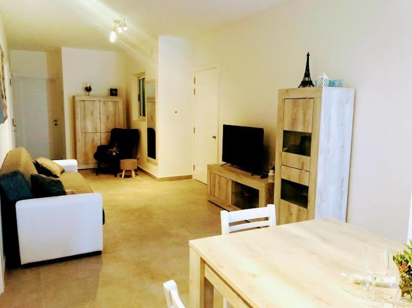 Urban Living Apartment Msida Luaran gambar