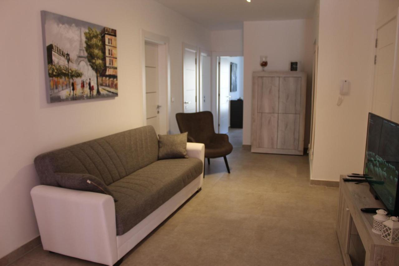 Urban Living Apartment Msida Luaran gambar