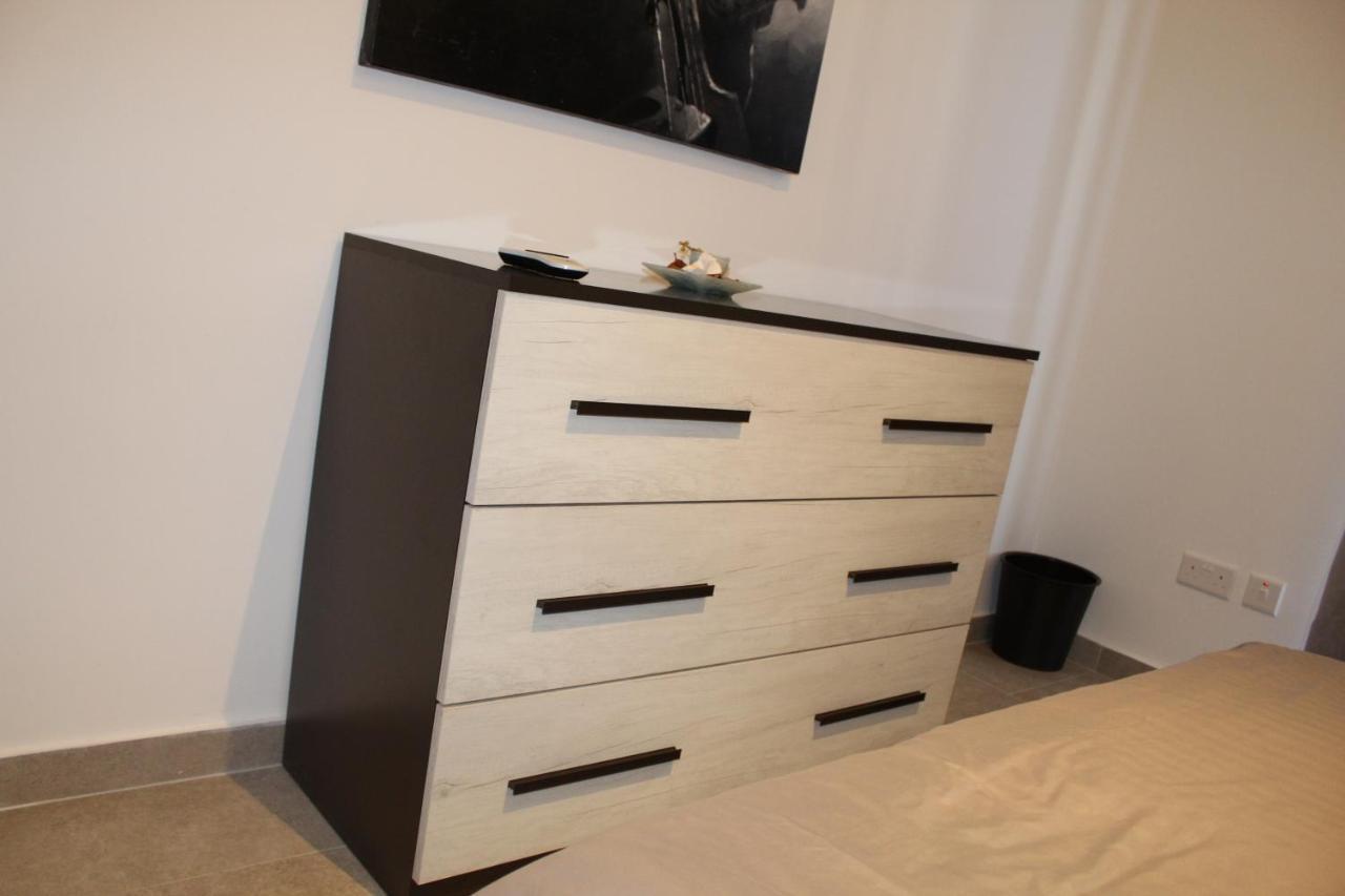 Urban Living Apartment Msida Luaran gambar